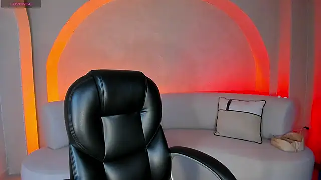 SophieHouston  online show from 25, 10, 2025