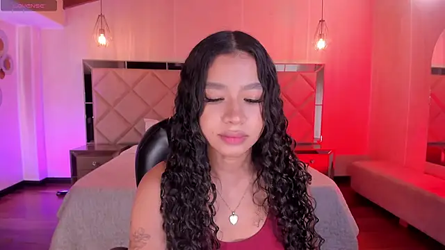 SophieHouston  online show from 15, 12, 2025