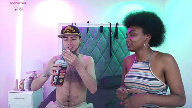 Asha zuri and adam online show from 26, 3, 2026