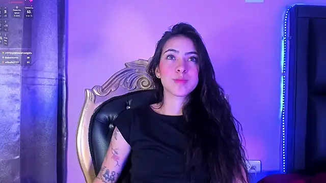 Snapshot of ValkaGrecco chatting on 31, 10, 2025 ValkaGrecco online show from 31, 10, 2025