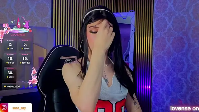 boyfox tay online show from 9, 6, 2026