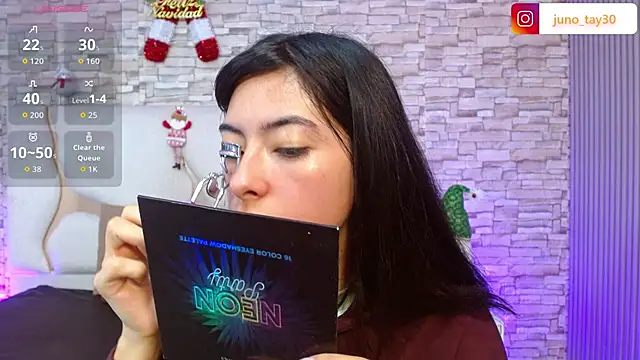 juno tay online show from 30, 11, 2025