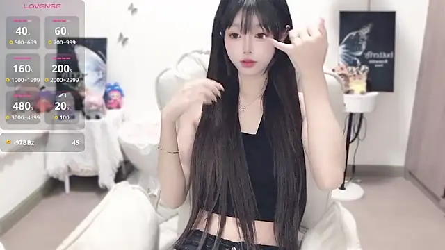 -EEBABY online show from 18, 11, 2025