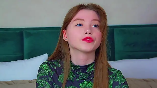 KeiraAsti online show from 15, 9, 2025