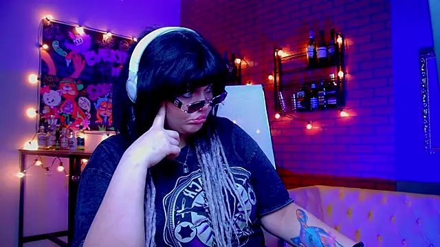 MaryHarrys online show from 12, 5, 2026
