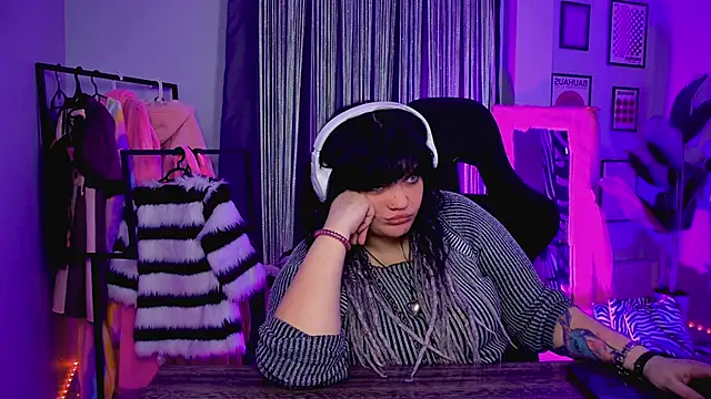 MaryHarrys online show from 14, 5, 2026