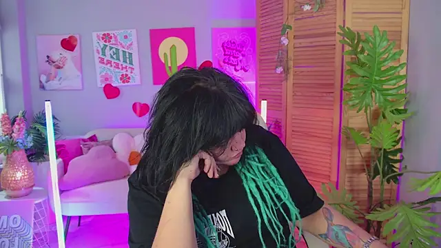 MaryHarrys online show from 16, 7, 2026