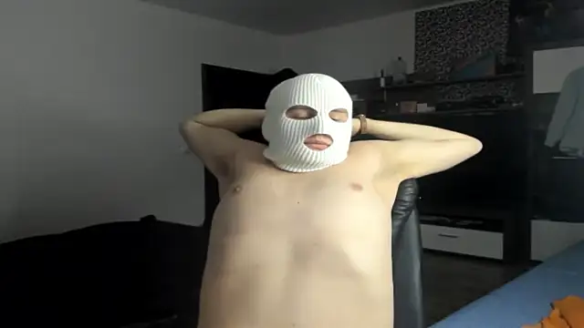 romiosabrino online show from 25, 11, 2025