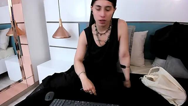 Ashkoreh online show from 12, 3, 2026