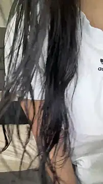 Snapshot of LilMisIndianx chatting on 1, 3, 2026 LilMisIndianx online show from 1, 3, 2026