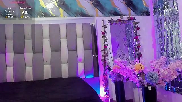 Snapshot of Adaara_Rey chatting on 17, 1, 2026 Adaara Rey online show from 17, 1, 2026