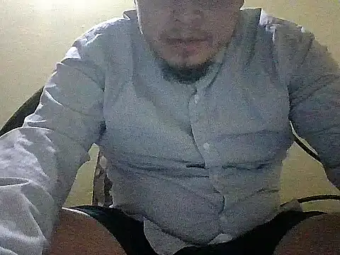 Snapshot of jorgexsuil2hh chatting on 3, 3, 2026 jorgexsuil2hh online show from 3, 3, 2026