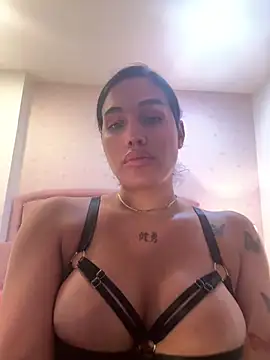 Bella  Wood online show from 21, 2, 2026