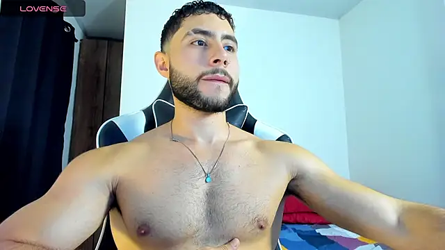 Snapshot of bryan_mugn chatting on 2, 11, 2025 bryan mugn online show from 2, 11, 2025