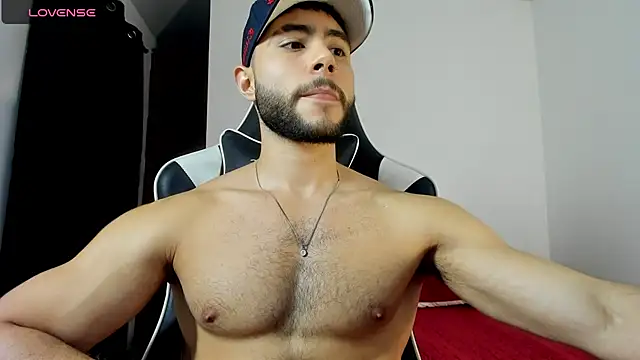 Snapshot of bryan_mugn chatting on 21, 11, 2025 bryan mugn online show from 21, 11, 2025