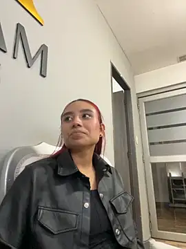 ximena vasquez8 online show from 5, 10, 2025