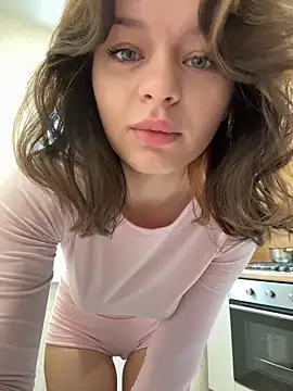 Cum girlss online show from 12, 4, 2026