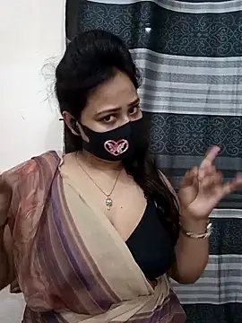 Snapshot of Mow_955 chatting on 28, 10, 2025 Mow 955 online show from 28, 10, 2025