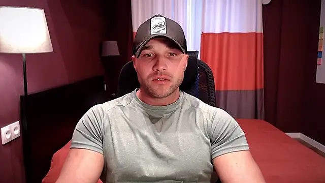 Snapshot of RikAdlerr chatting on 4, 10, 2025 RikAdlerr online show from 4, 10, 2025