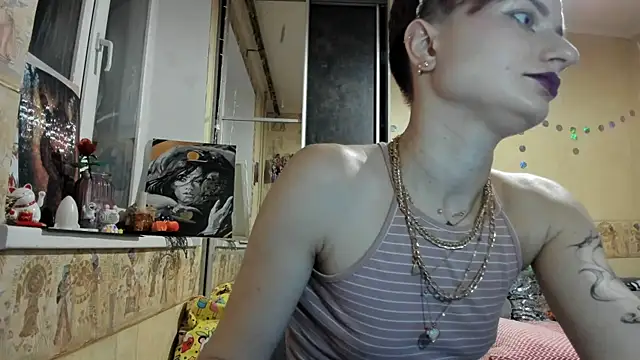 Snapshot of WatsonMi chatting on 15, 11, 2025 WatsonMi online show from 15, 11, 2025