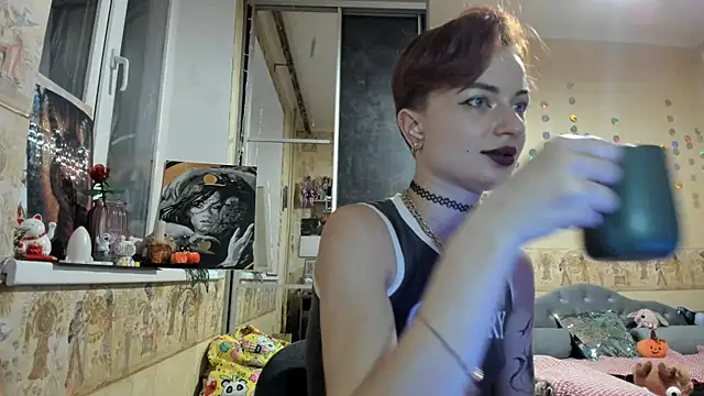 Snapshot of WatsonMi chatting on 23, 11, 2025 WatsonMi online show from 23, 11, 2025