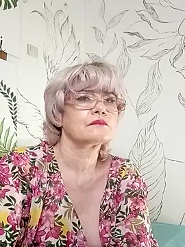 Catty Lady online show from 14, 5, 2026