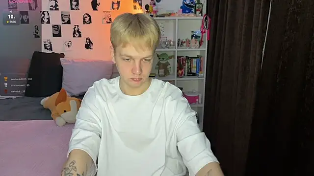 Snapshot of olivertasty chatting on 16, 11, 2025 olivertasty online show from 16, 11, 2025