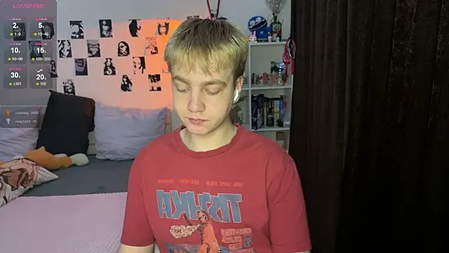 Snapshot of olivertasty chatting on 25, 11, 2025 olivertasty online show from 25, 11, 2025