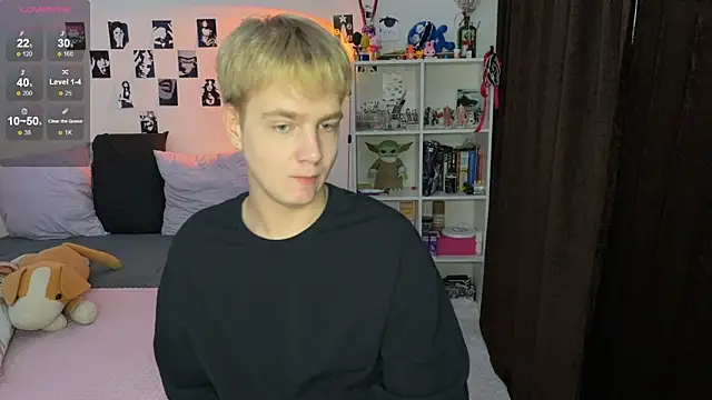 Snapshot of olivertasty chatting on 28, 11, 2025 olivertasty online show from 28, 11, 2025