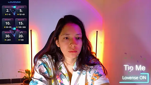 Sarasavage online show from 14, 5, 2026