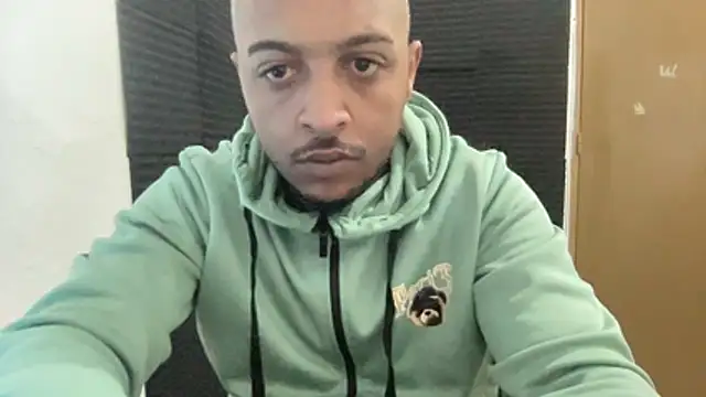 Snapshot of Minidemonkush chatting on 12, 11, 2025 Minidemonkush online show from 12, 11, 2025