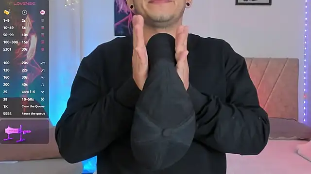 jhosepMoreno online show from 10, 10, 2025