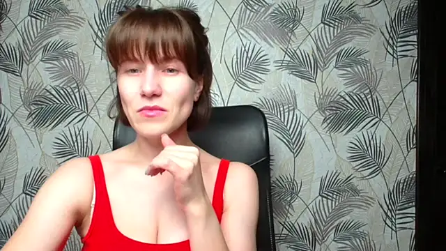 Kelly Kisss online show from 20, 9, 2025