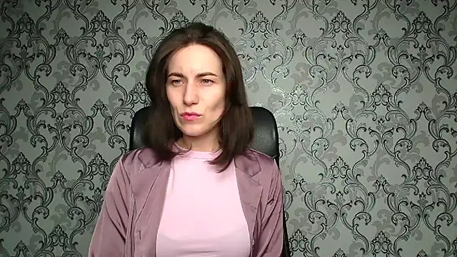 Kelly Kisss online show from 5, 2, 2026