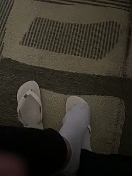 Snapshot of japa-16cm chatting on 10, 9, 2025 japa-16cm online show from 10, 9, 2025