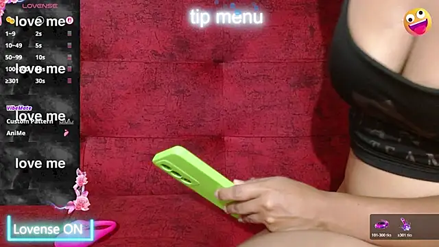 Snapshot of naomi_powel chatting on 13, 2, 2026 naomi powel online show from 13, 2, 2026