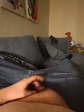 Snapshot of Kuramax4 chatting on 15, 12, 2025 Kuramax4 online show from 15, 12, 2025