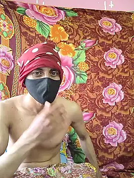 Snapshot of Seducing_couple chatting on 10, 9, 2025 Seducing couple online show from 10, 9, 2025