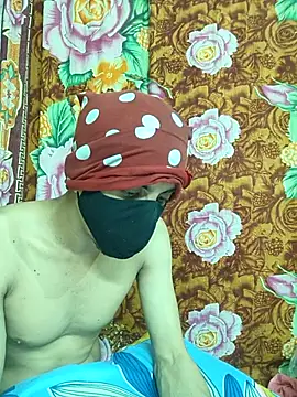 Snapshot of Seducing_couple chatting on 9, 11, 2025 Seducing couple online show from 9, 11, 2025