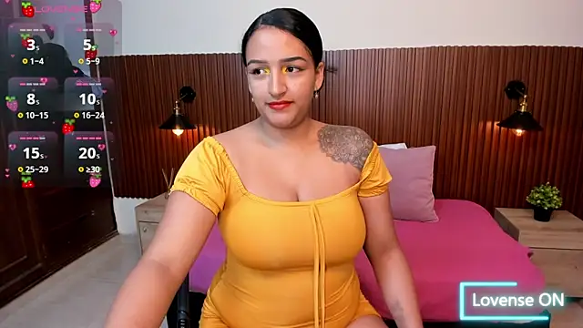 Snapshot of ElectraRose_ chatting on 29, 9, 2025 ElectraRose online show from 29, 9, 2025