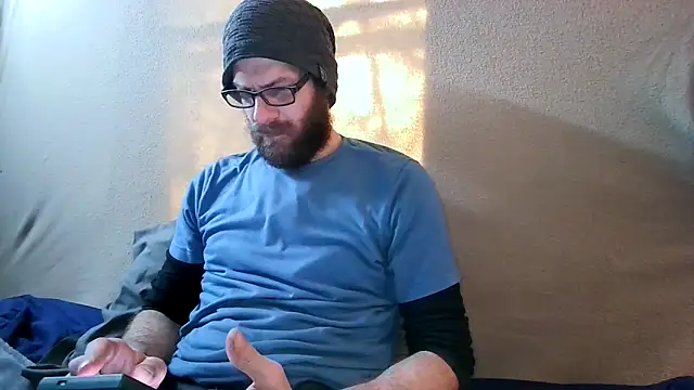 Snapshot of ChristopherMeade chatting on 19, 12, 2025 ChristopherMeade online show from 19, 12, 2025