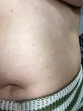 Briana Hottt online show from 7, 4, 2026