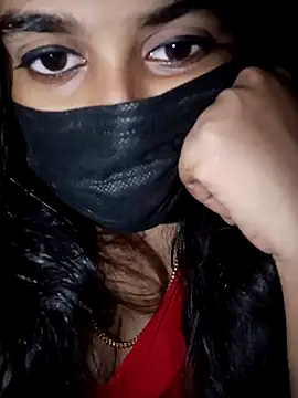 umairahaasan 1 online show from 17, 9, 2025