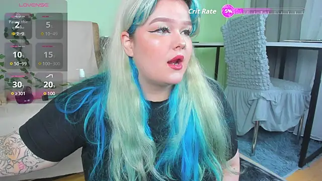 Snapshot of _CandyM1lky_ chatting on 2, 10, 2025 CandyM1lky online show from 2, 10, 2025