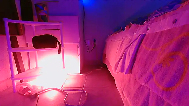 SatiroyNinfa online show from 30, 3, 2026