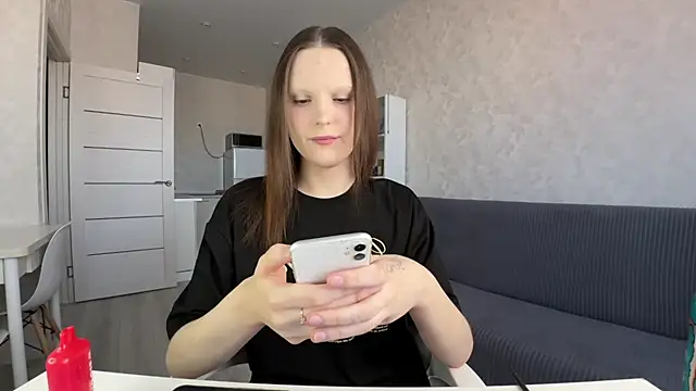 Snapshot of vertul1ana chatting on 13, 7, 2026 vertul1ana online show from 13, 7, 2026