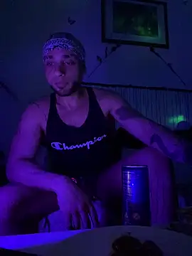 Snapshot of 1Richrichard1 chatting on 28, 4, 2026 1Richrichard1 online show from 28, 4, 2026