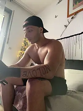 Snapshot of 1Richrichard1 chatting on 30, 5, 2026 1Richrichard1 online show from 30, 5, 2026