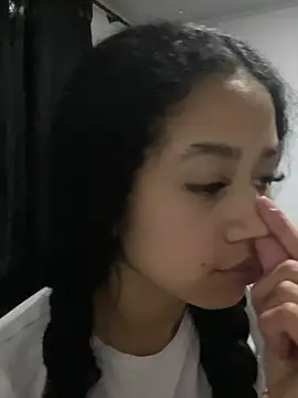 Snapshot of jadee8 chatting on 20, 2, 2026 jadee8 online show from 20, 2, 2026