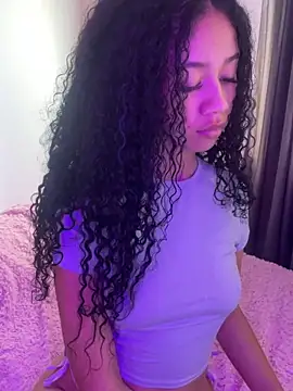 Snapshot of jadee8 chatting on 10, 3, 2026 jadee8 online show from 10, 3, 2026